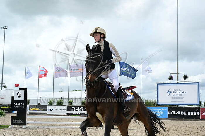 Vivian Goes - Jackpot P