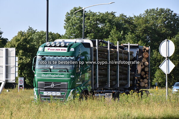 11-6-2025 Truckspotting Drachten