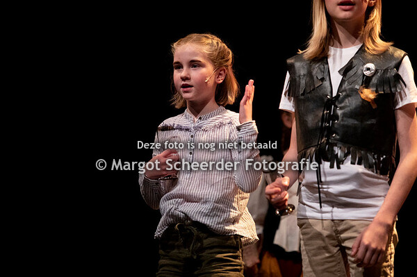 05 Openingsscène Scène 1 - De Nieuwe Koning