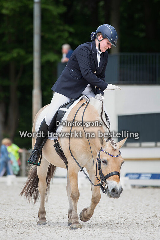 396. Avalon van der Hoff - Bjorvick