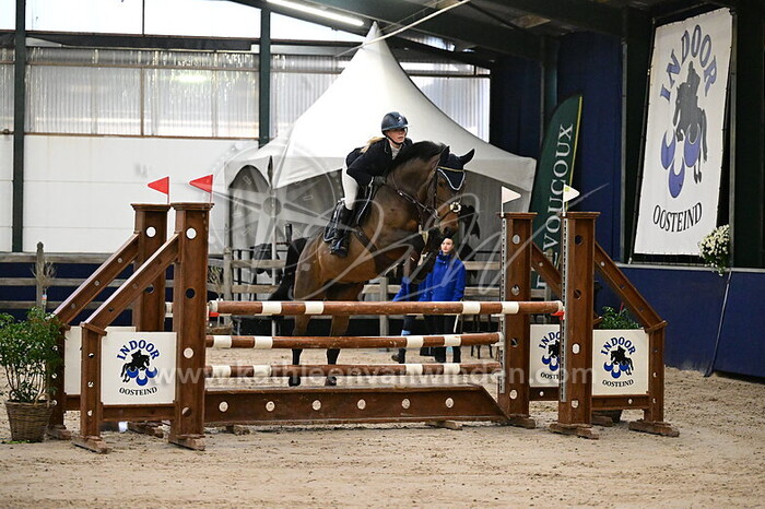 Julia van der Heijden - Eros Z