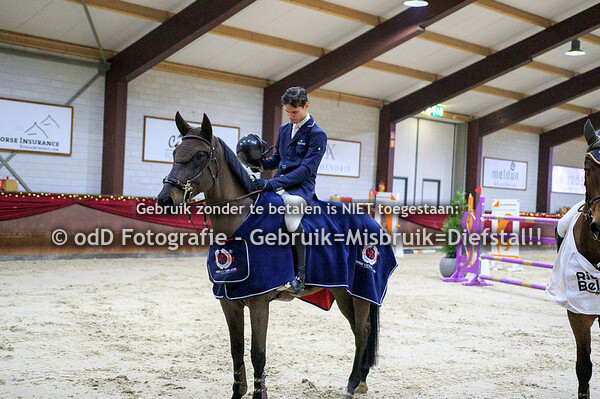 Jumping Indoor Leunen (140) 04-01-20