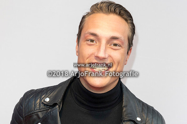 Johnny English Strikes Again