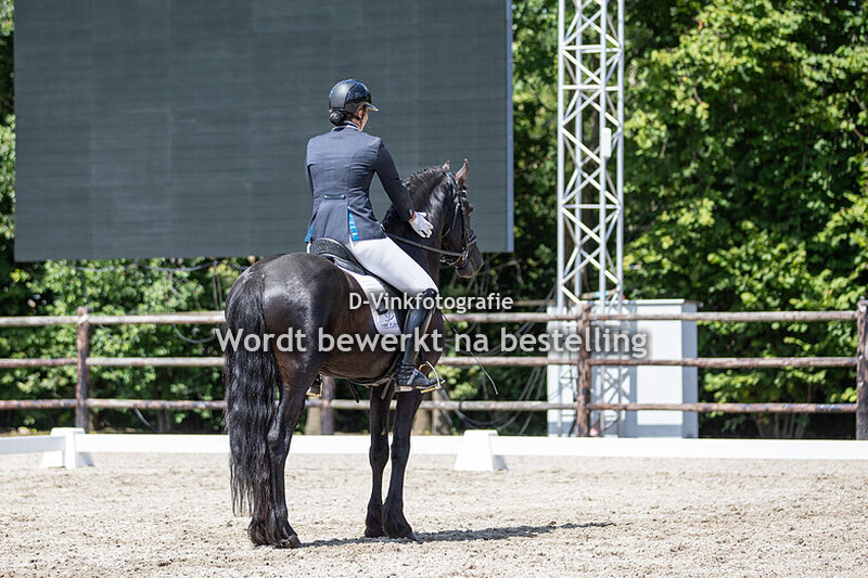 Debby de Graaf - O'Malley fan Laurena