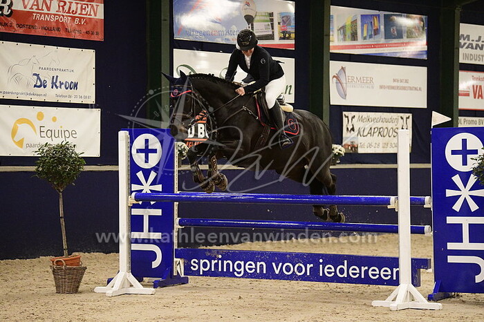 Kim Tomaszewski - I Fly