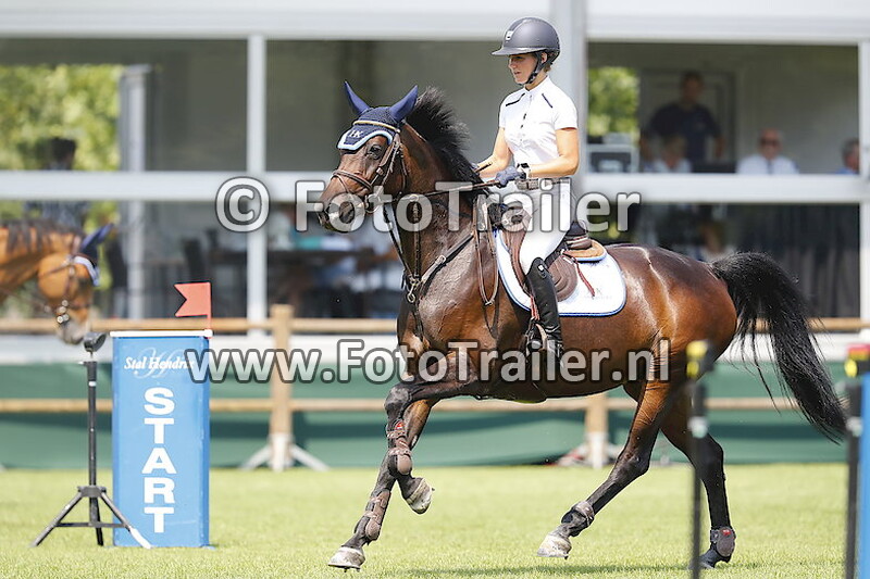 Oda Charlotte Lyngvar