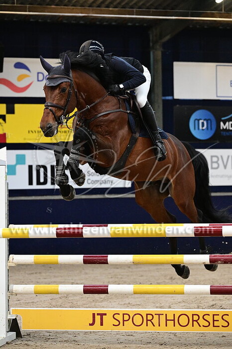 Doron Kuipers - Checkmate V.V. Z