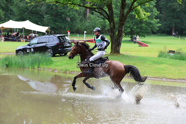 CCI3*S