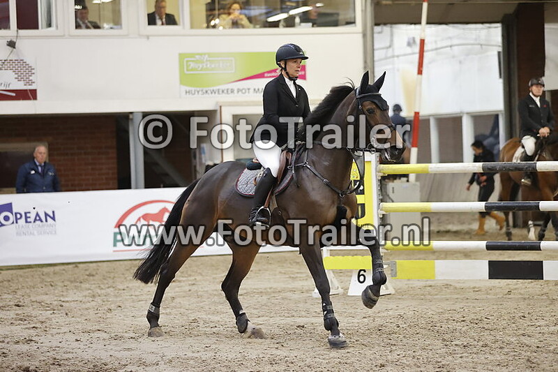 julia houtzager kayser