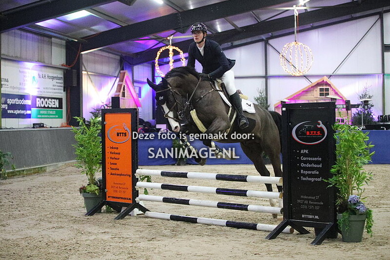 De Voornruiters springen paarden 17-01-2025 80 cm