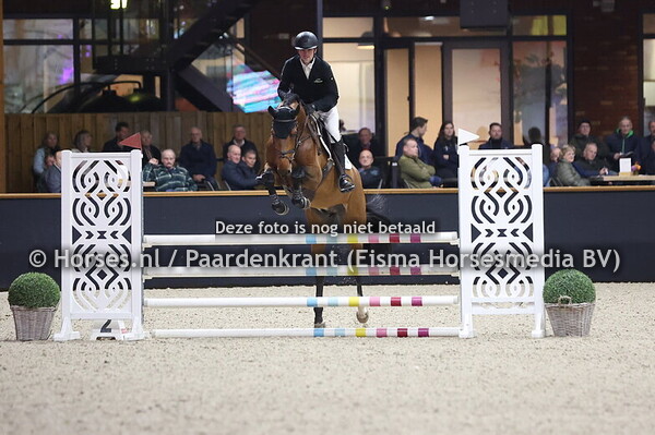 16 VDL Everett (v. Emerald van't Ruytershof) Luke Hill