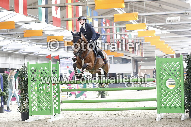 valerie van kesteren