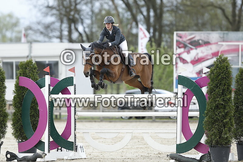 Dominique Nijhof Roelofsen