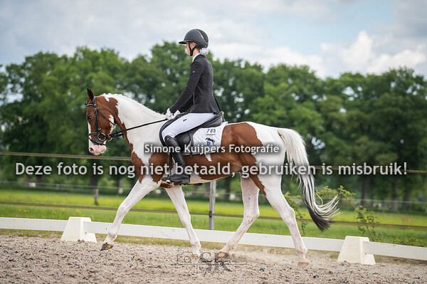 Zondag 18 mei download met logo