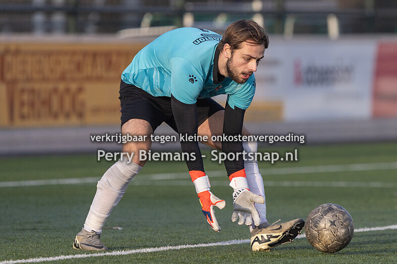 2025-02-08 voetbal; Voorschoten'97-DSO
