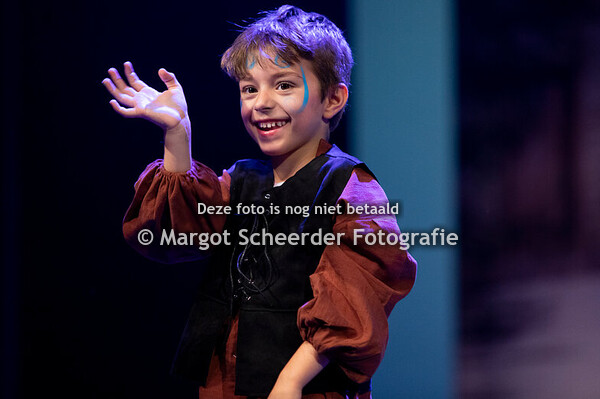 01. De nieuwe koning_Openingslied