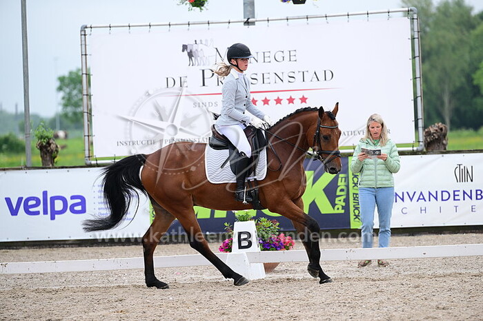 Jillz Bosman - Crackboy