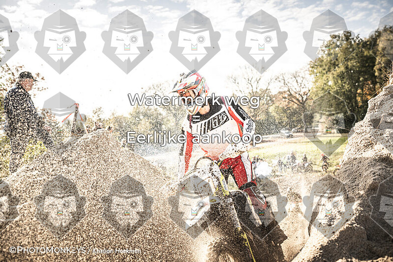 -- ONLINE -- OTR Handel - locatie Zandbult - Spatborden blauw en wit