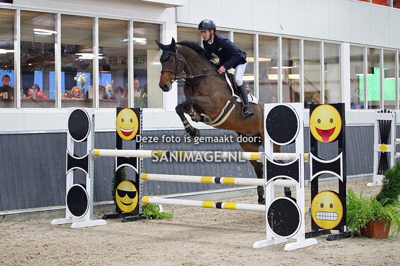 De Voornruiters De  Meern Springen 03-12-2022 1.10 m