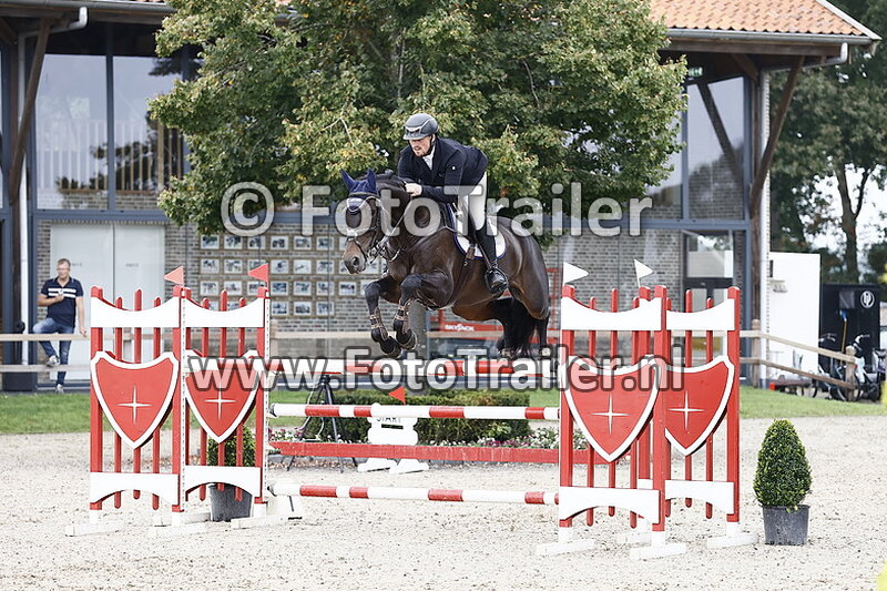 marwin van den nieuwenhuijzen