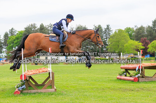 Grandorse Horsetrials Paard B mt-Dressuur 03-05-25