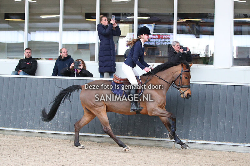 De Voornruiters De Meern Springen Pony's 04-03-2023 70 t/m 90 cm