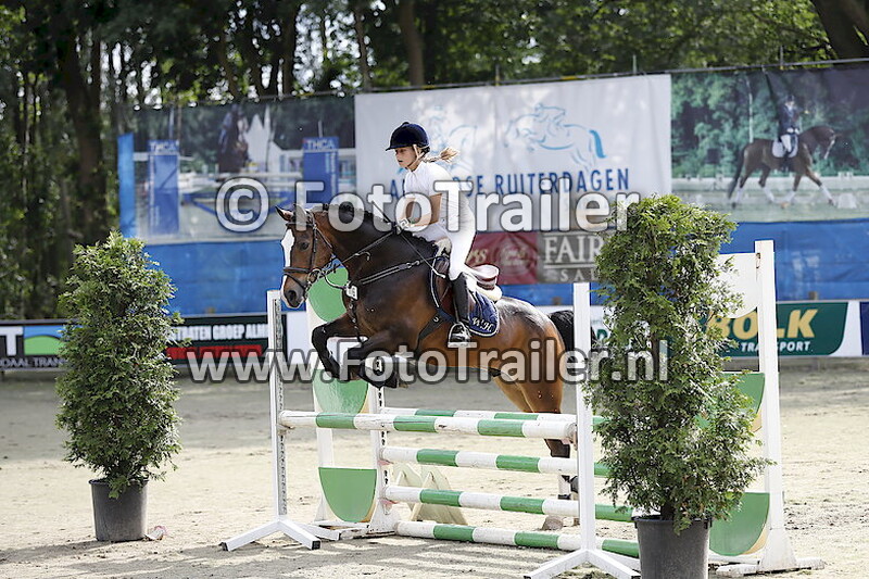 Finique Farhan Khola