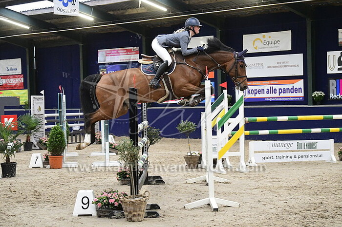 Liv Huijbregts - No Merci Versent SA