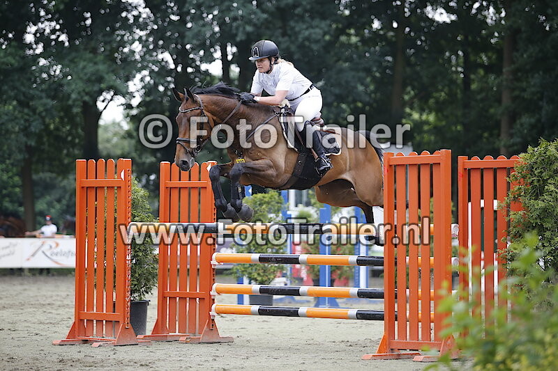 Cynthia Overmaat Postma