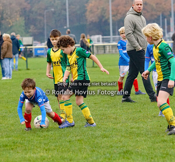 08-11-2025 Huizen JO8-3 - BFC JO8-6