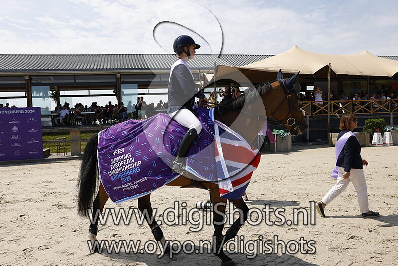 01 team GBR Children