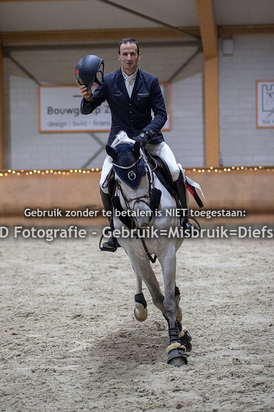 Jumping Indoor Leunen (Klasse ZZ) 04-01-19