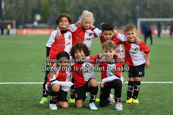 SC Feyenoord JO8-2 - Charlois sv JO8-1 