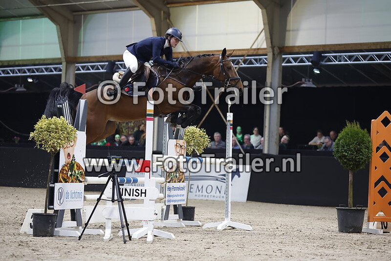 janine van den berg ten kate