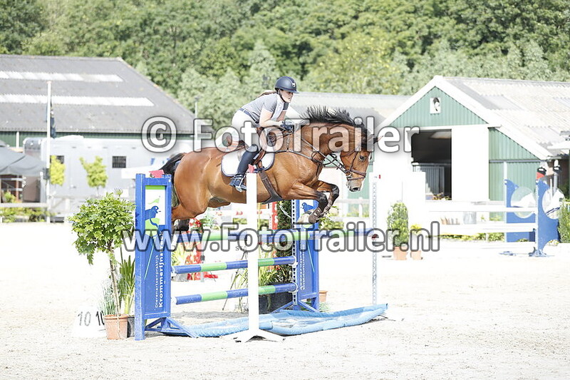 emmely van der kooij