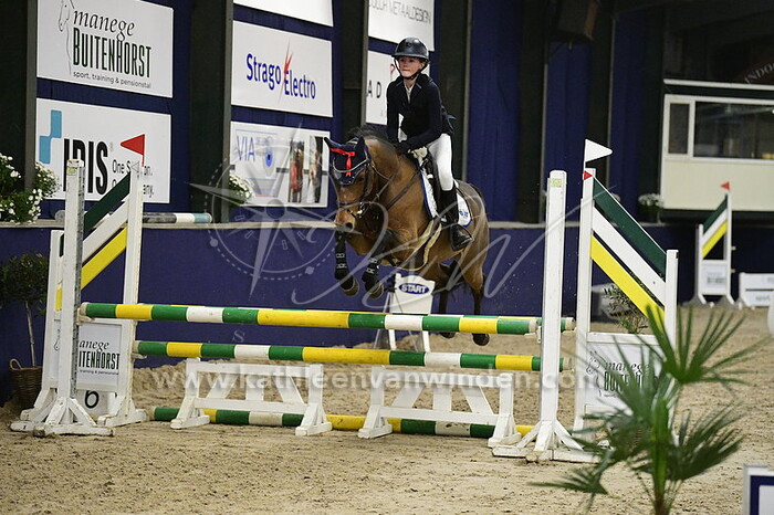 Vivian Goes - Candy Creole