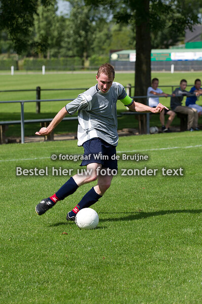 04-08-2012 15:41:44