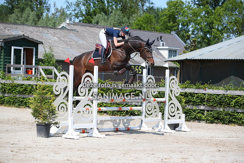 Zilfia's Hoeve springen 04-06-2023 100 cm