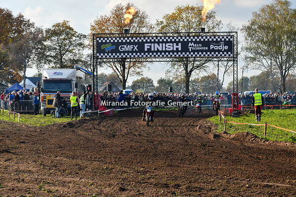 Bromfietsen versnellingen Maisplakcross Boekel 2025