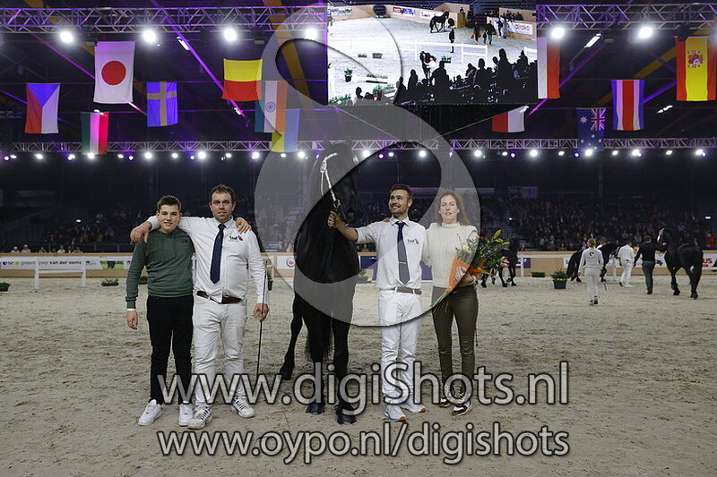 Oege vd Arebo Hoeve v. Yme 507 152