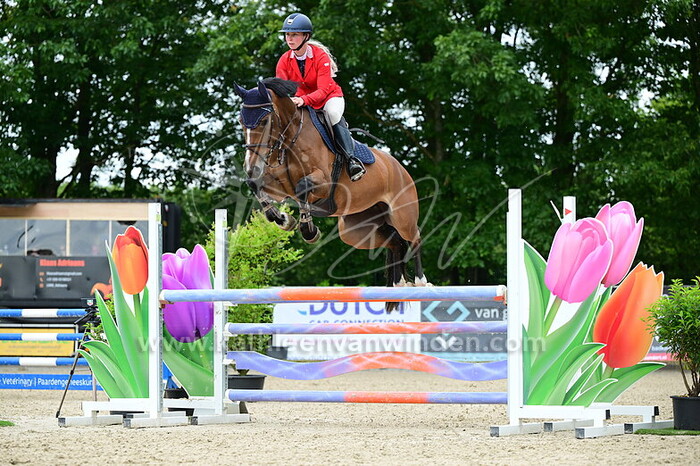 Kirsten Duijvestijn - Onikimela V