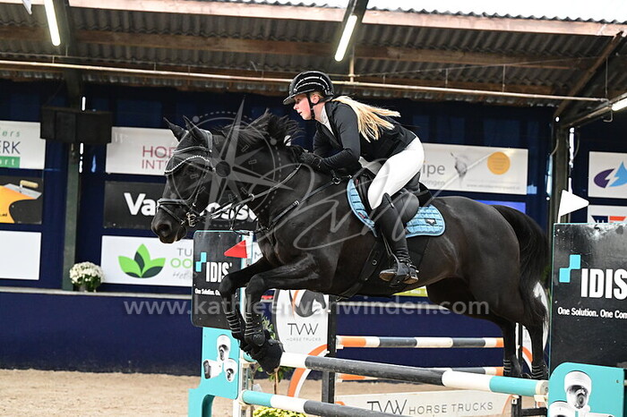 Dewi Broekmans - Blueberry