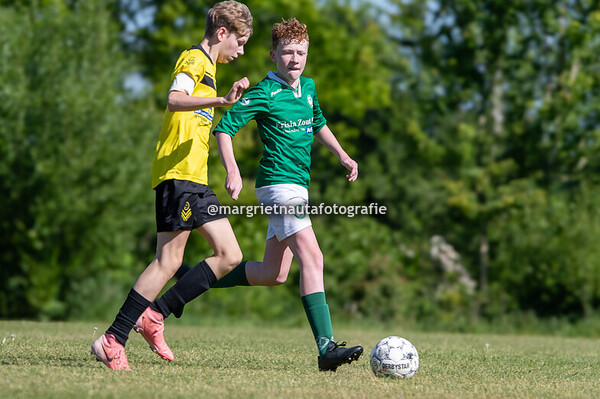 VV Noardburgum JO14 - Zeerobben JO14 17 mei 2025