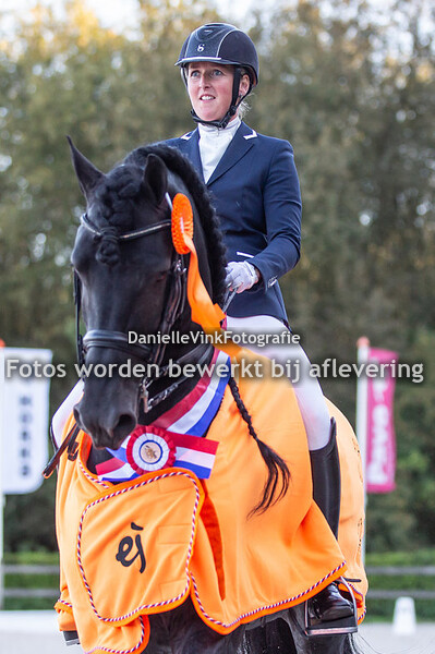 Thea Dijkstra - Joris fan Bangazathe