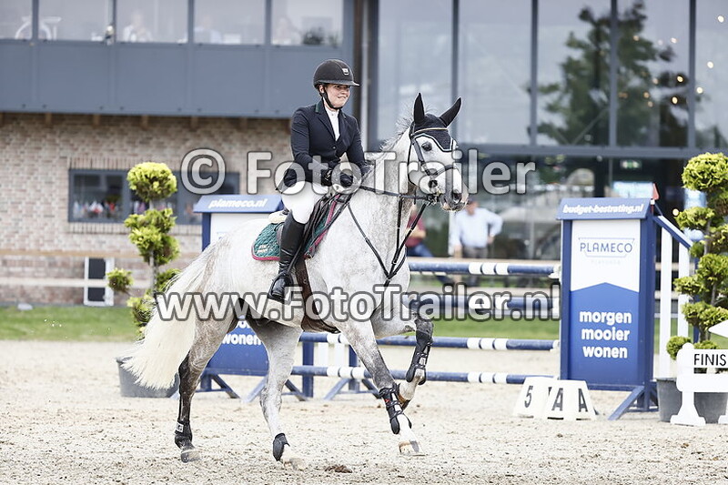 monique van den broek