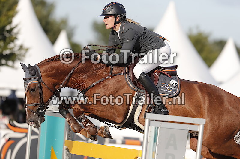 Dominique Nijhof-roelofsen