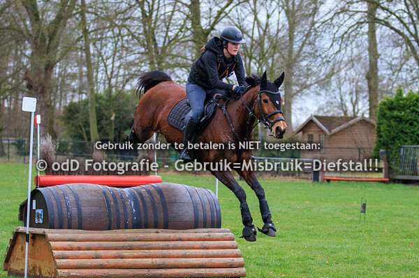 Crosstraining Margo van Nijnatten Tilburg Groep 3 10:45 04-03-23