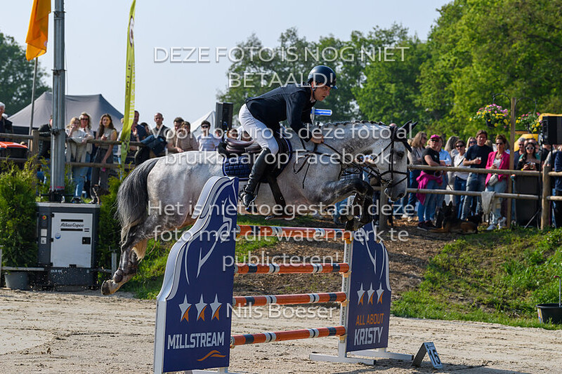 5 Springen Klasse 140cm