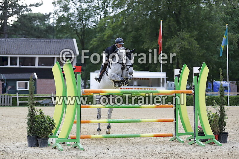 Julia Houtzager Kayser