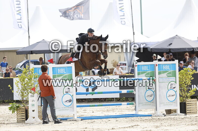 armando van dusschoten